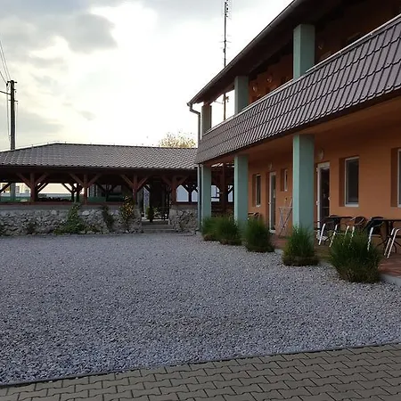 Penzion Adria Podhájska